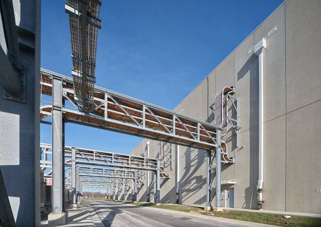 Overhead routes between buildings